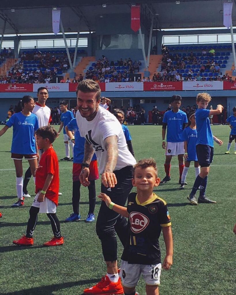 Nico Greatwich signs with Premier League, Brighton & Hove